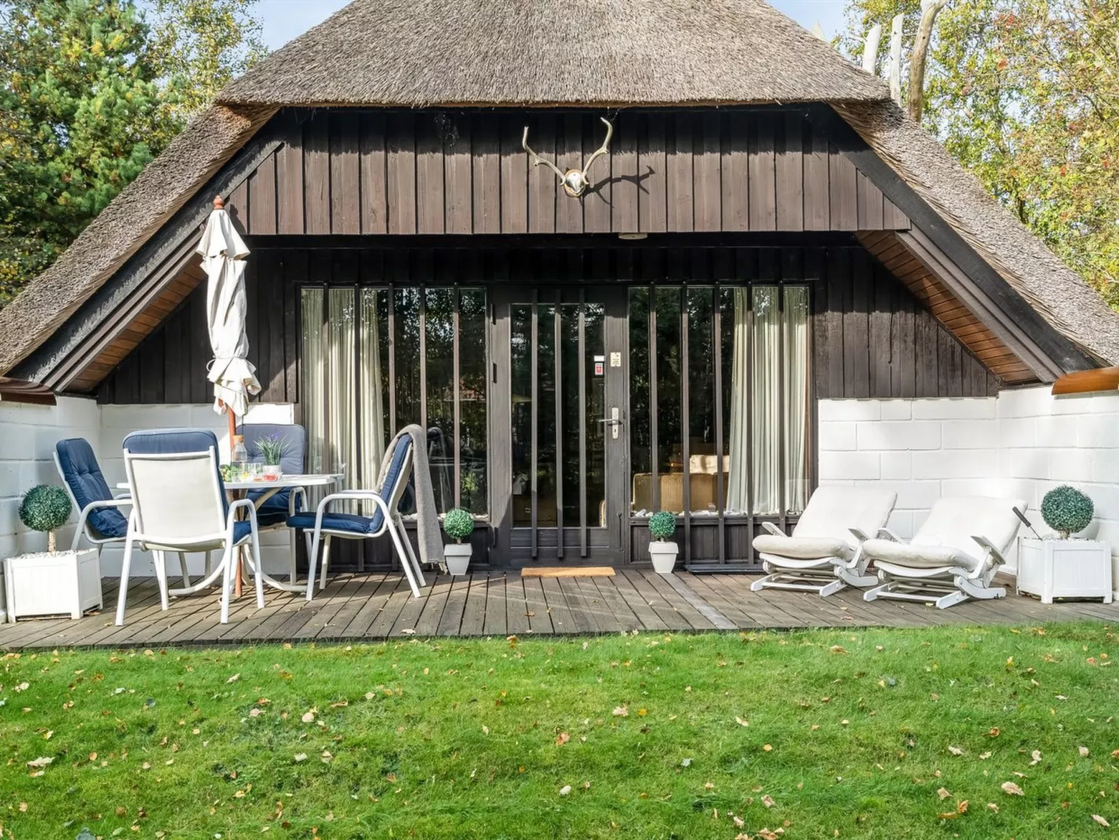 "Adina" -  from the sea - Buiten