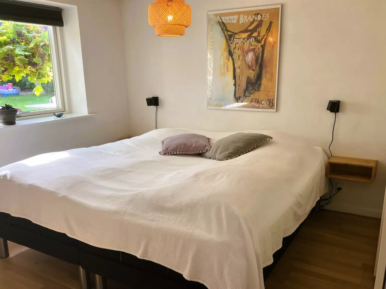 "Carlene" - 350m from the sea - Binnen