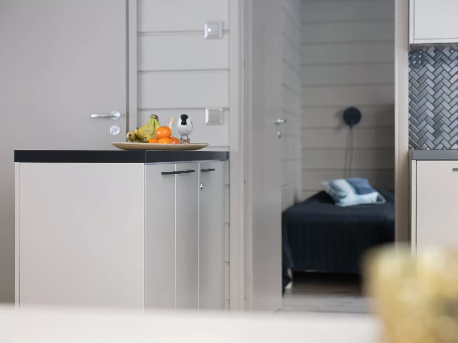 Loma-saaga 3 - Binnen