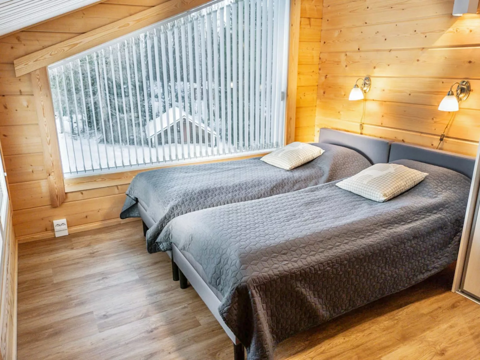 Villa lehtoniemi - Binnen