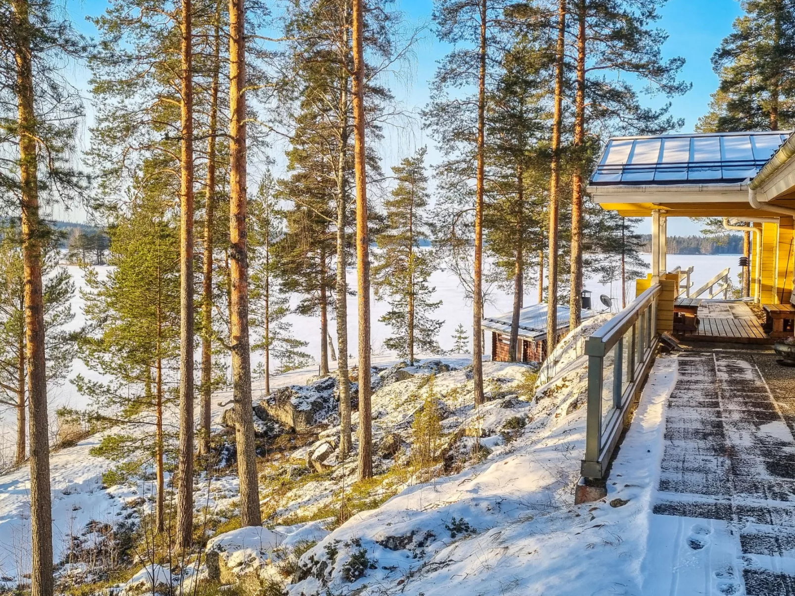 Unnukkamaja - Binnen