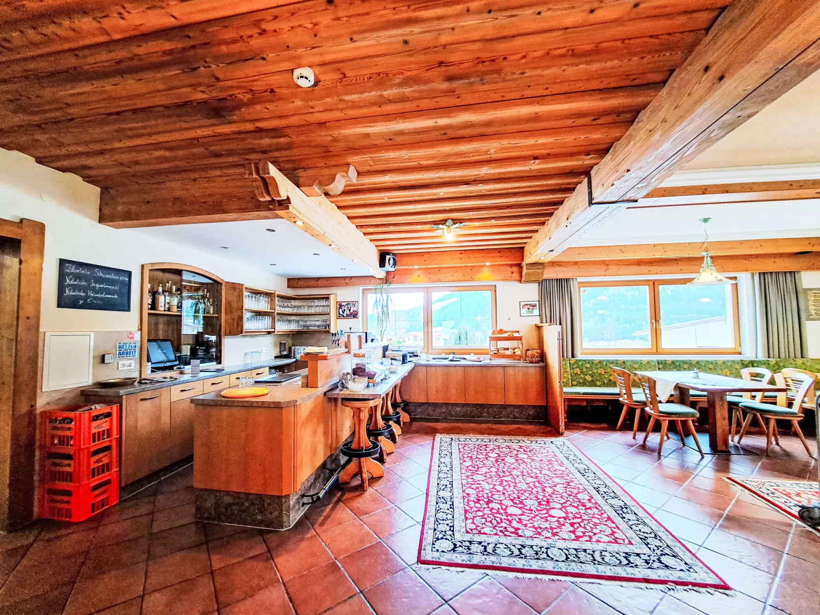 Aparthotel Iris - Binnen