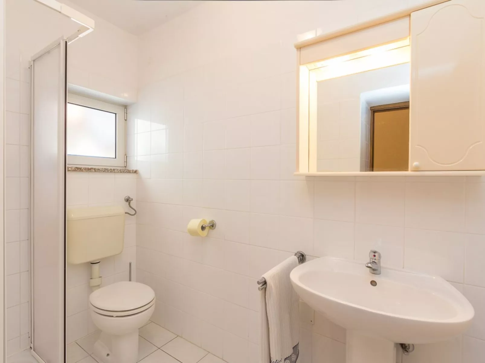 House Vjera - Binnen