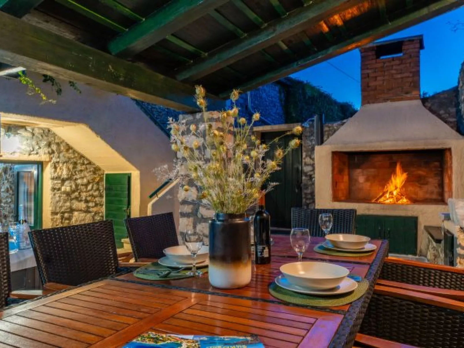 Stone Holiday house Zara with jacuzzi - Image-tags.info