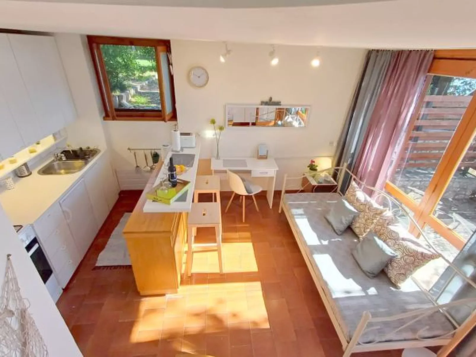 Beachfront Holiday home Maestral - Image-tags.info