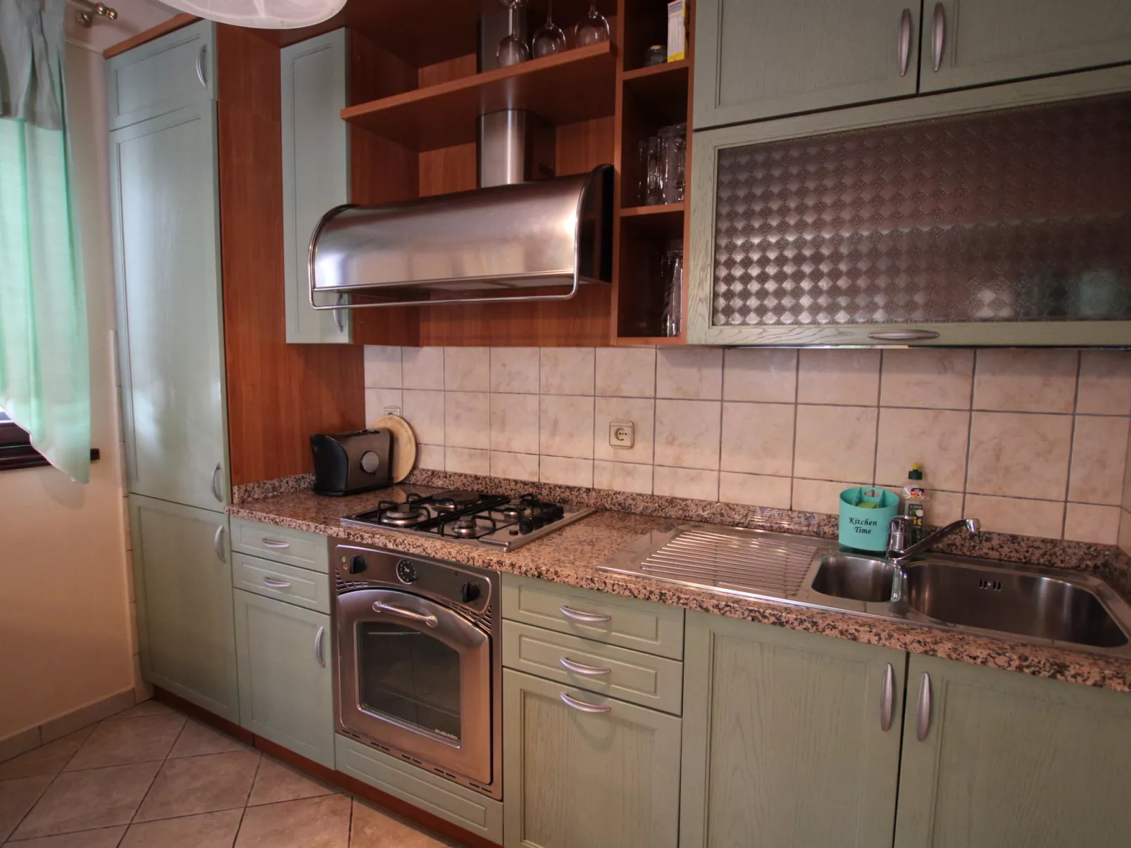 Villa Viktoria / HR-11041-01 - Image-tags.info