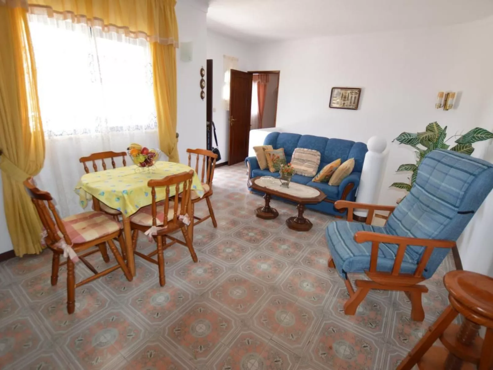 Große Wohnung in Carvoeiro mit Möblierter Terrasse - Binnen