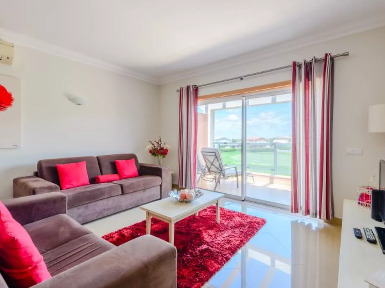 Casa Maria at Boavista Resort Lagos - Binnen