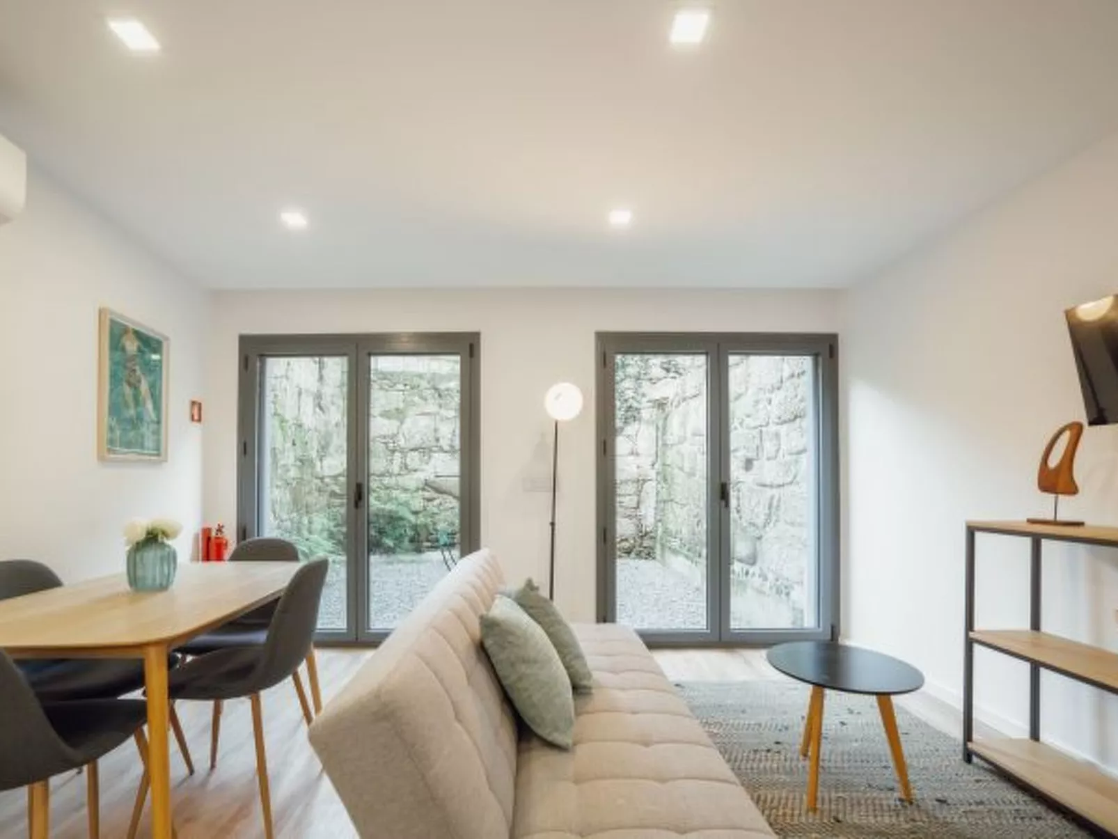 COURTYARD OPORTO DESIGN APARTMENT K WITH TERRACE - Binnen