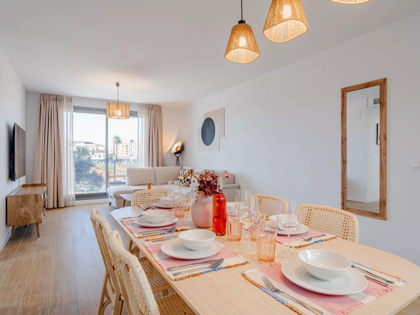 Marina Real III - Binnen