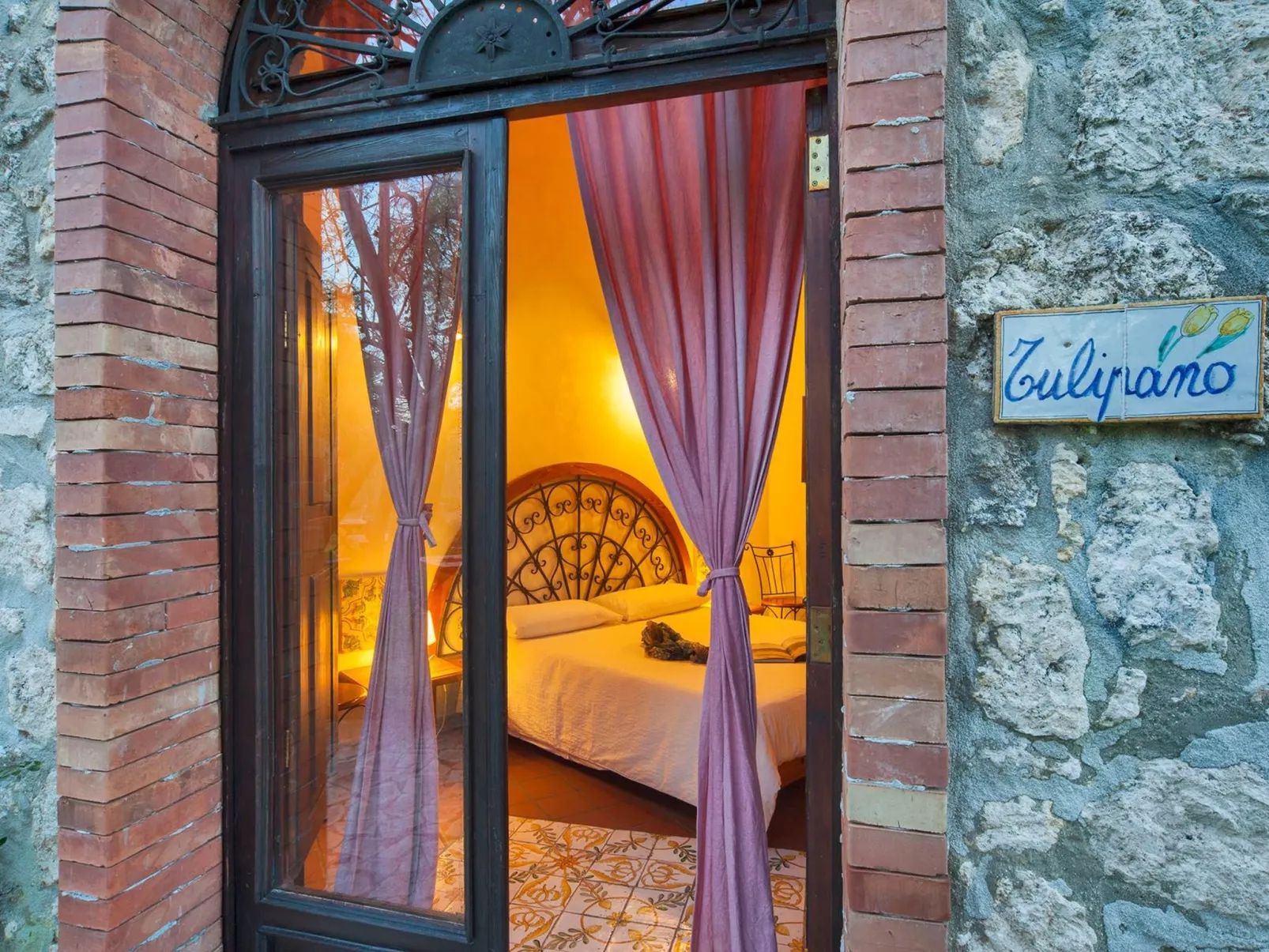 Villa dei Papiri - Superior Zimmer mit möbliertem Garten - Image-tags.info