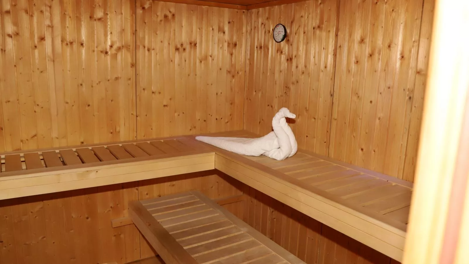 Urige Doppelhaushälften 3 und 4-Sauna