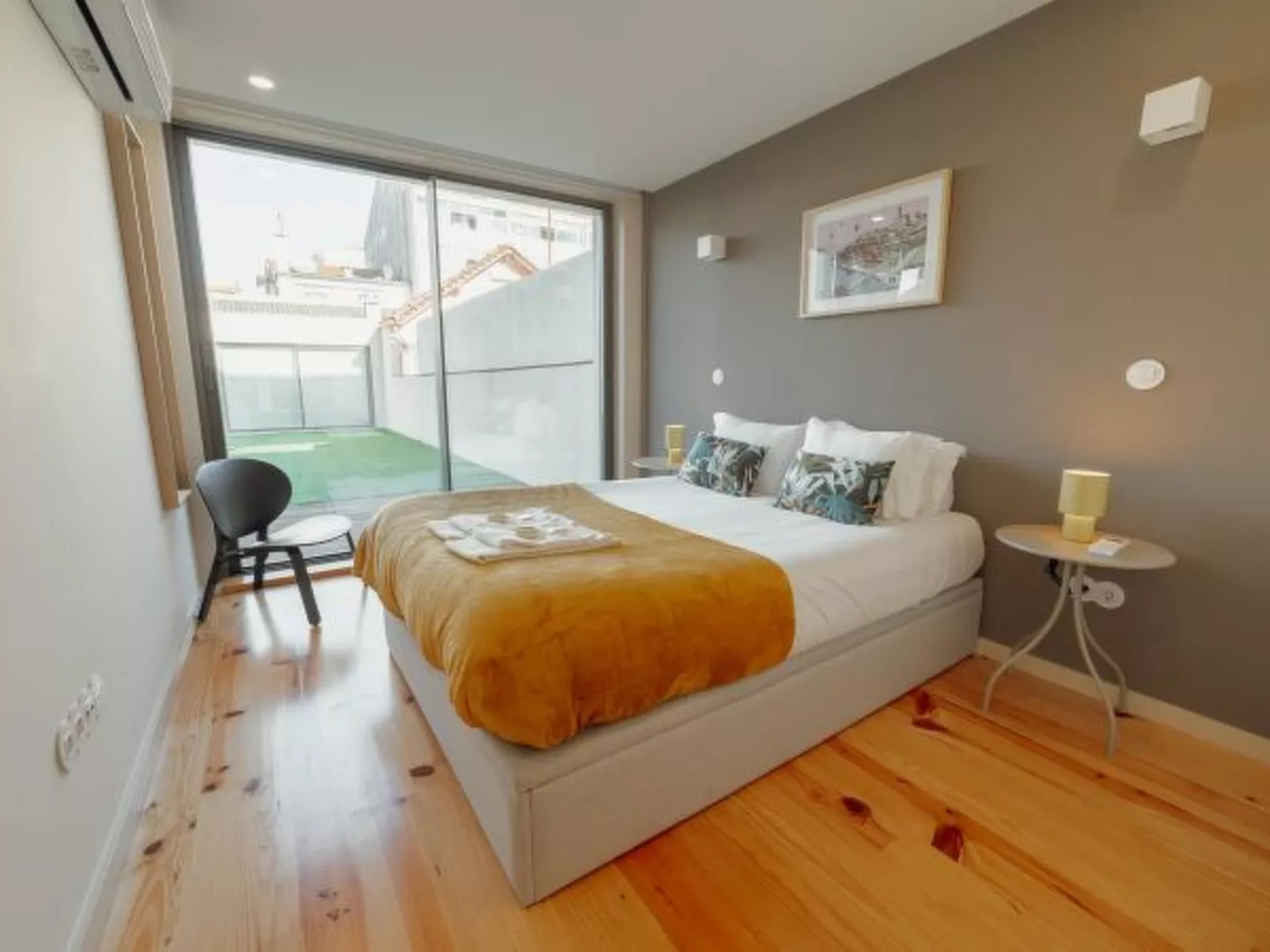 GAIA PREMIUM A WITH TERRACE by VACATIONY - Binnen