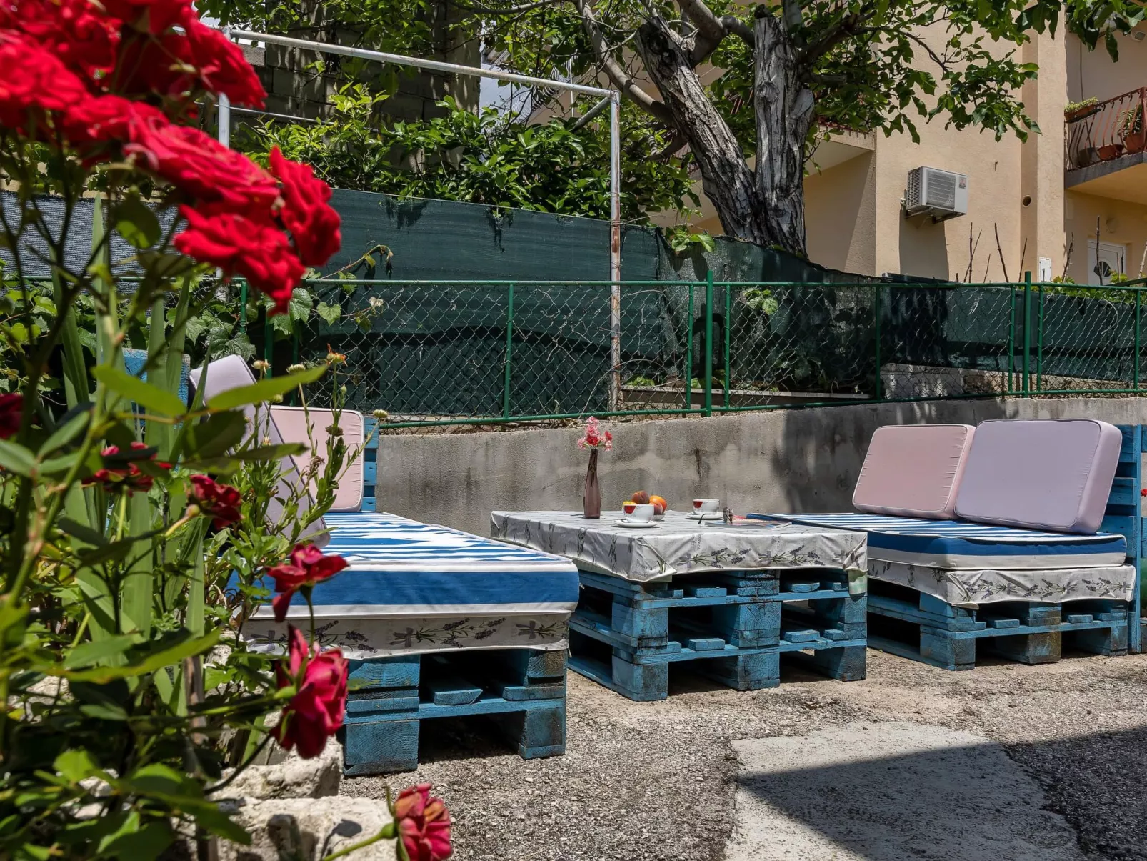 Wohnung Sunny Garden von Ana A2 - Image-tags.info