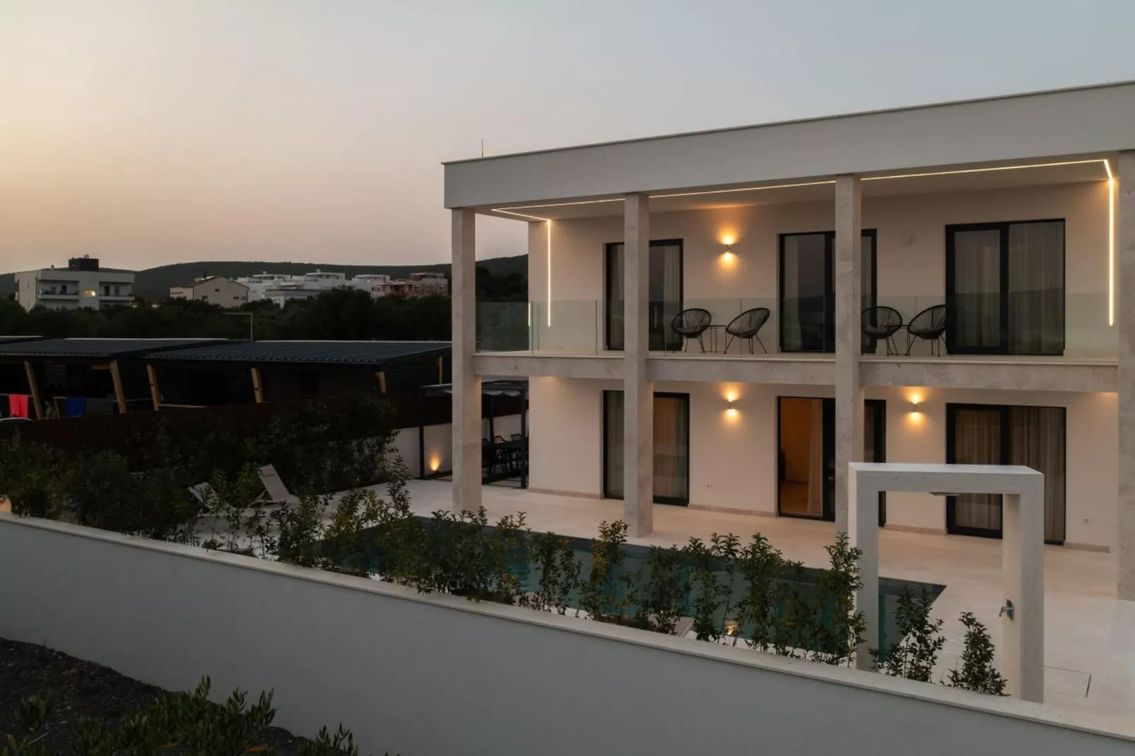 Seaview Villa Turnea - Buitenkant zomer