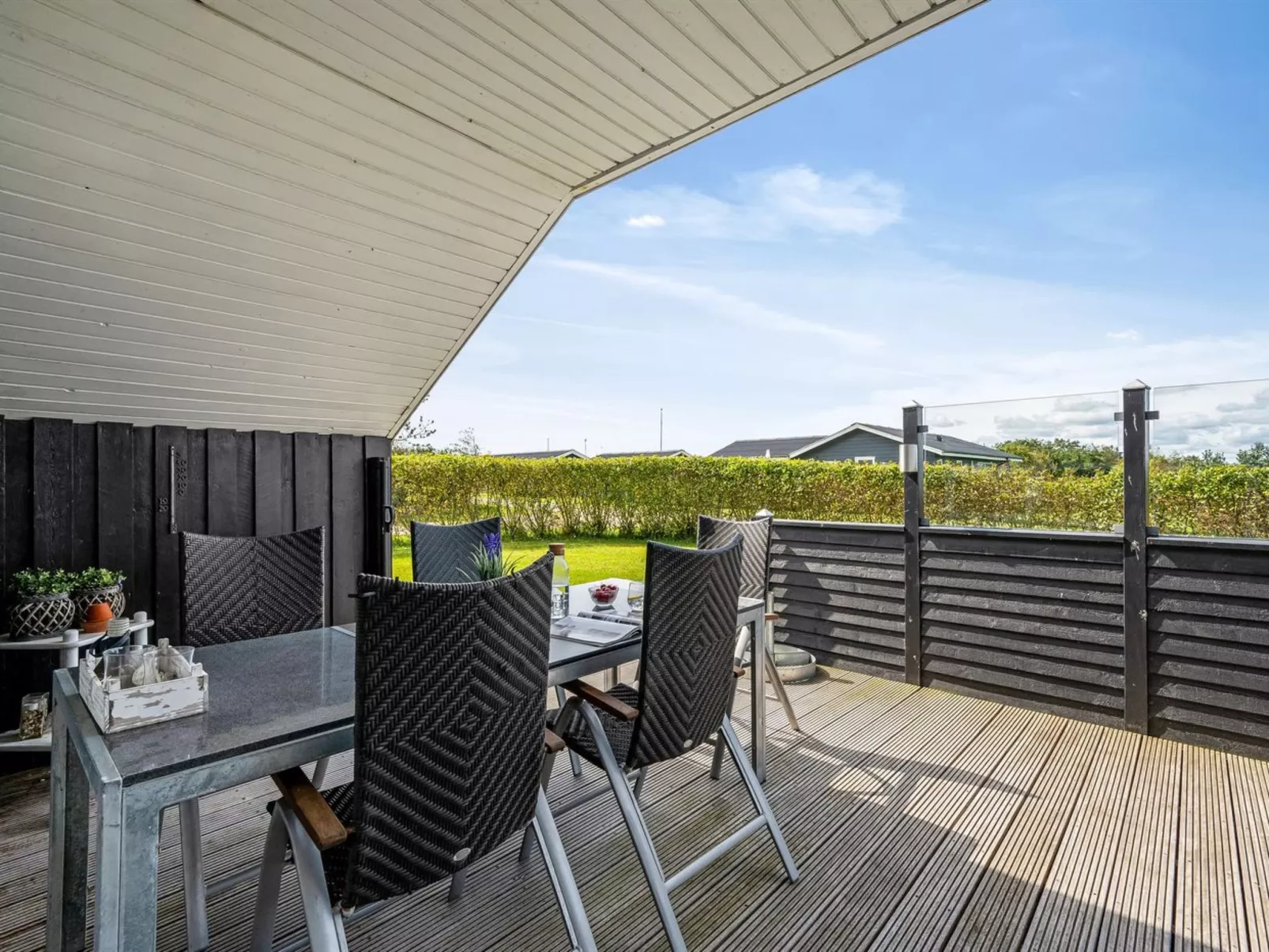 "Naninja" - 300m to the fjord - Buiten