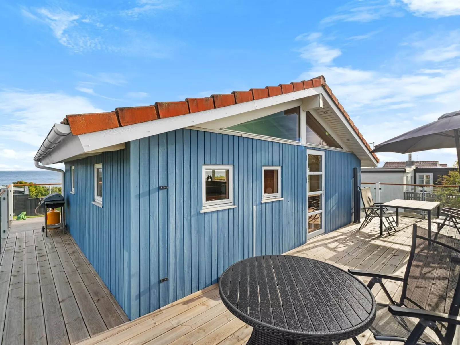 "Engelbertine" - 30m from the sea - Buiten