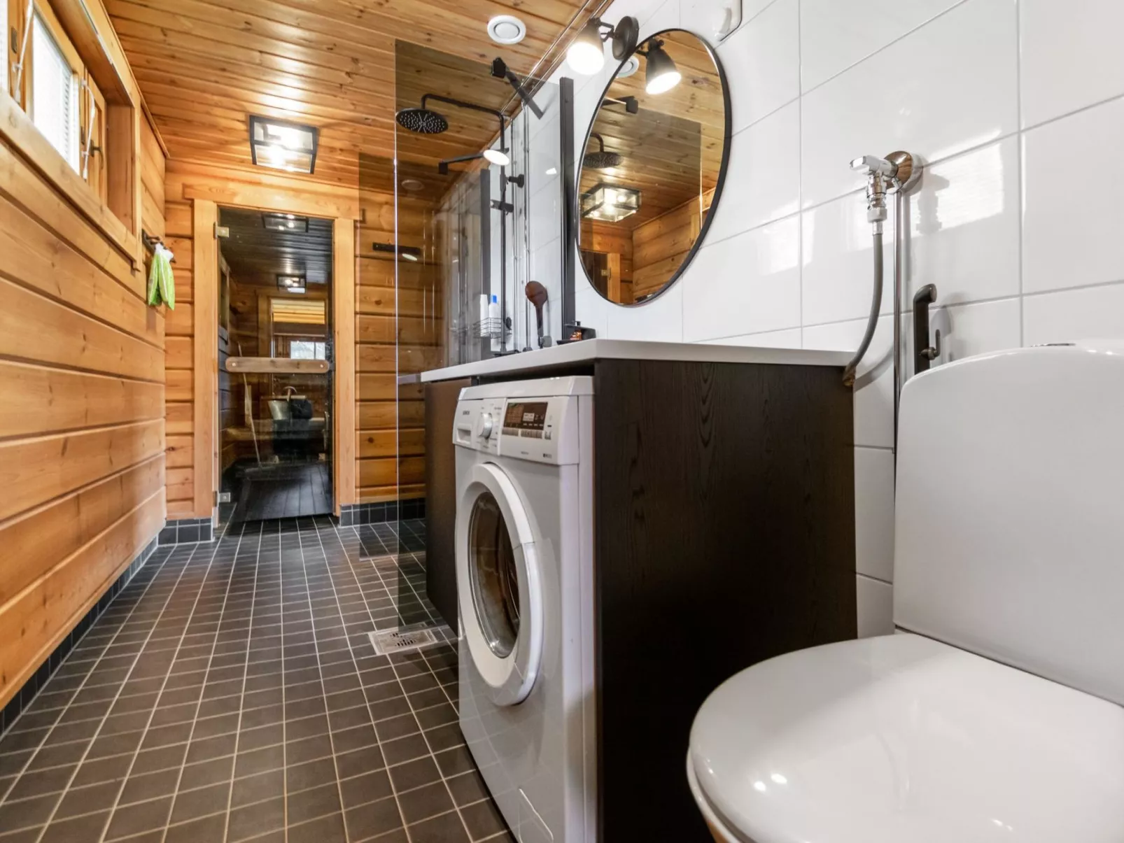 Villa virkeä - Binnen