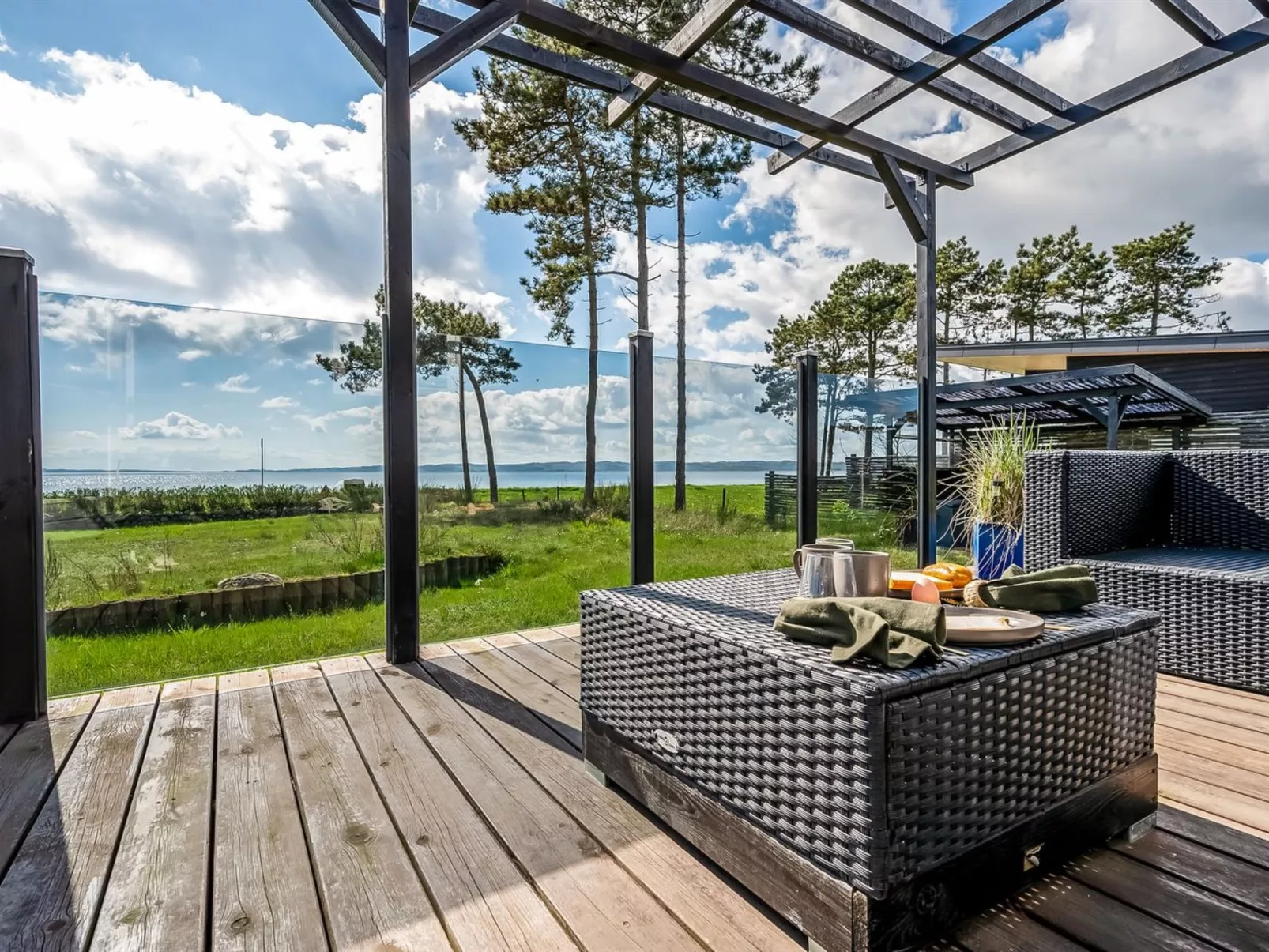 "Soini" - 50m from the sea - Buiten