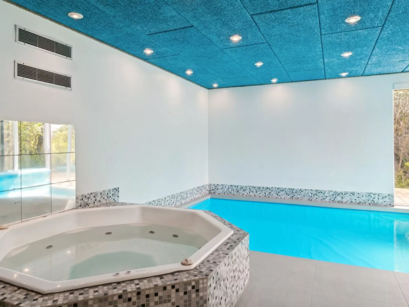 "Thurgot" - 100m from the sea - Binnen