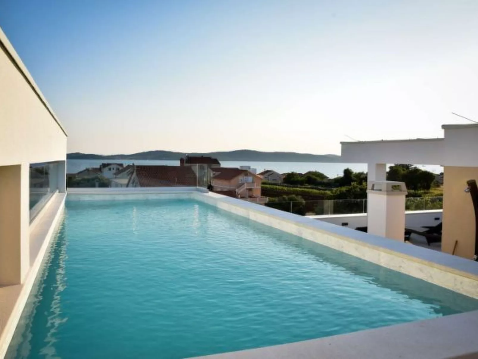 Villa La Perla Apt A1 with heated rooftop pool - Image-tags.info