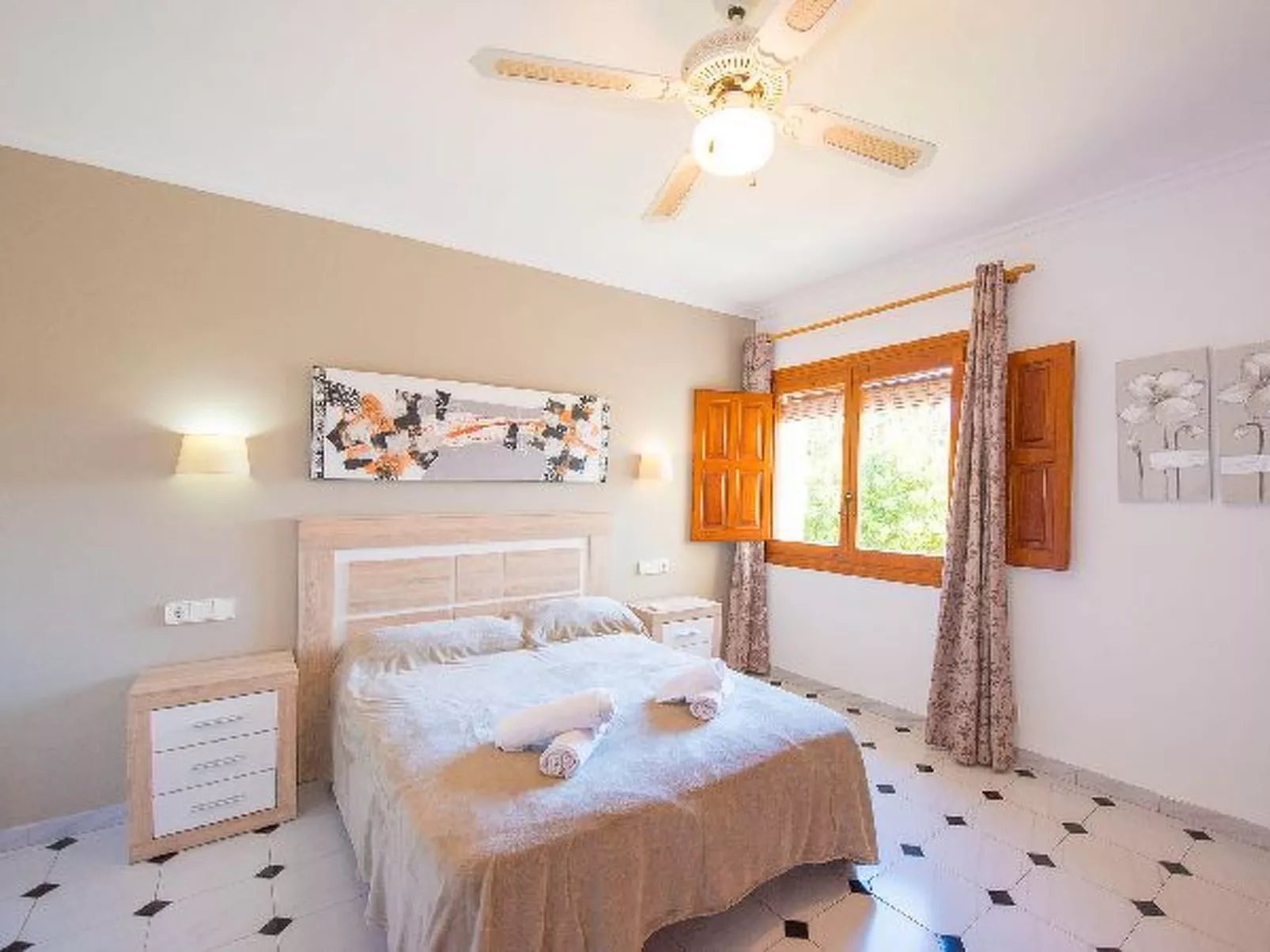 Villa Devis - PlusHolidays - Image-tags.info