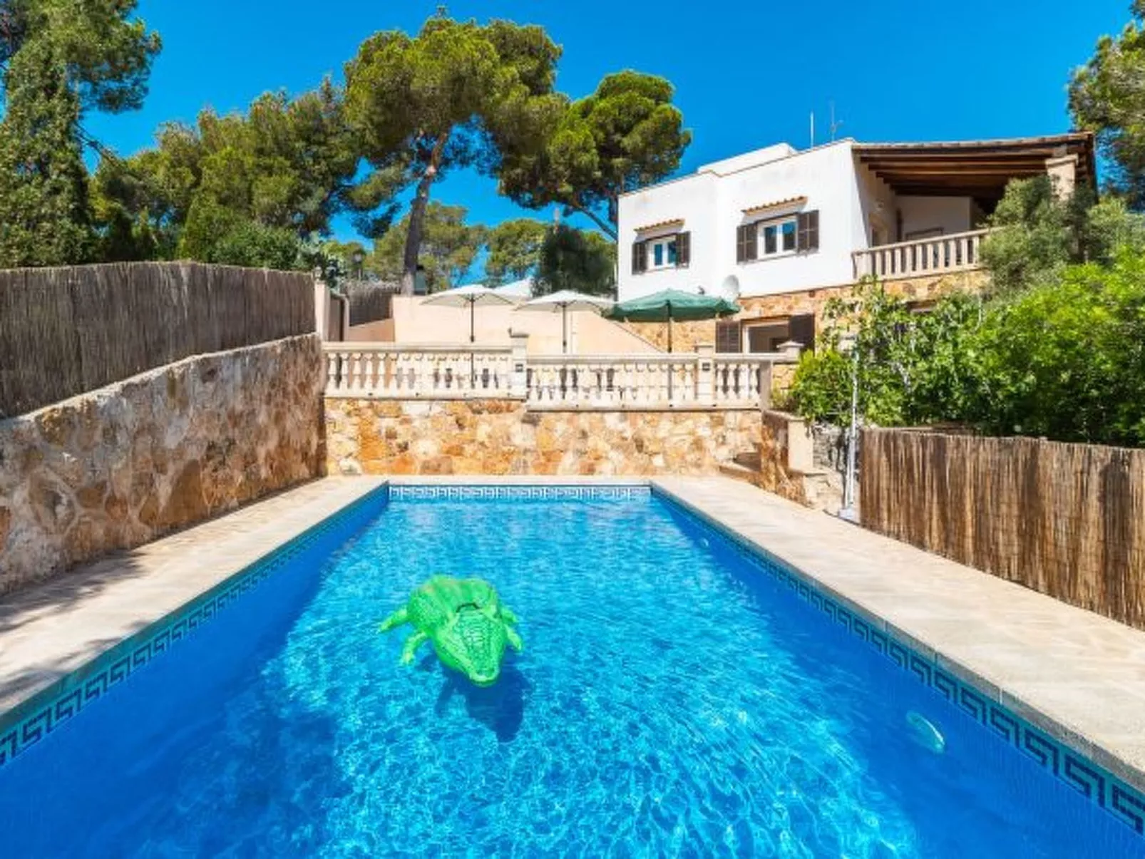 Villa Escaletas - Image-tags.info