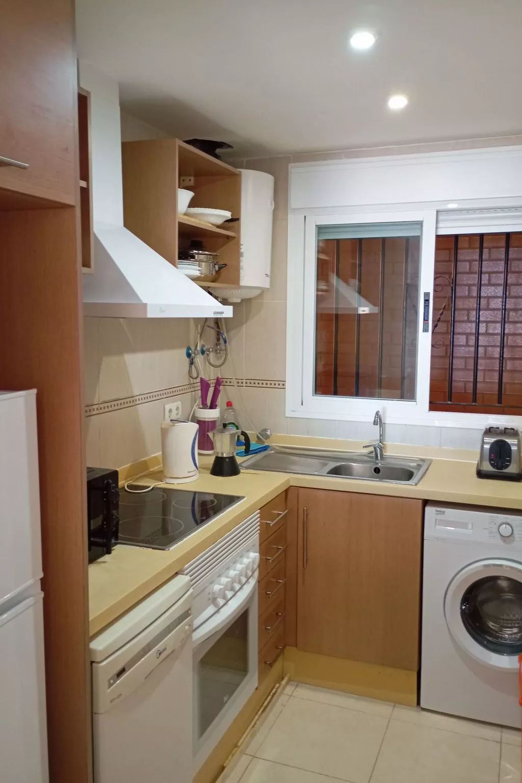 Wohnung Danesp - Frontal al Mar mit Blick auf den Pool - Image-tags.info