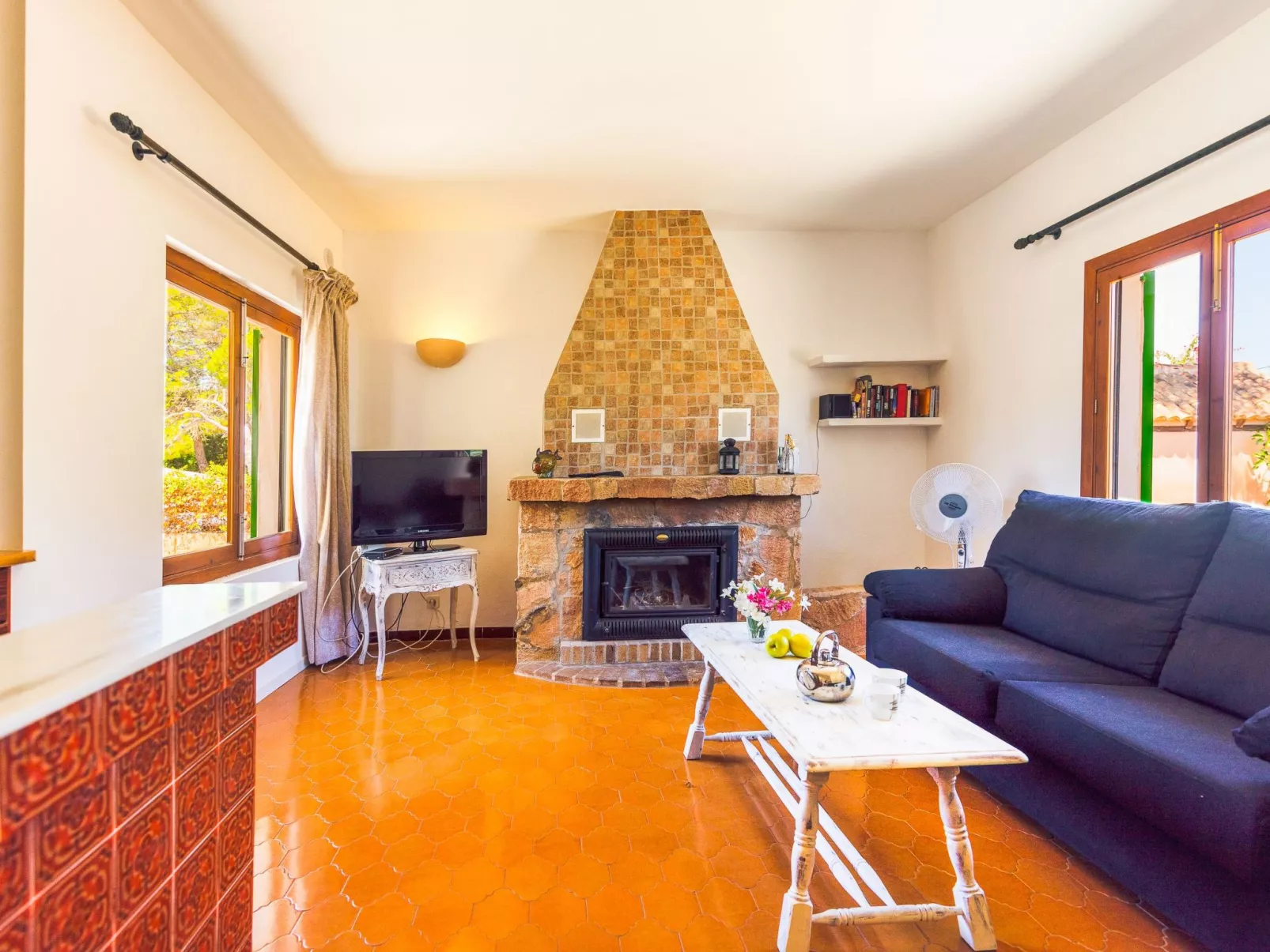 Villa S'Aguila, Es Cap Des Moro, Santanyí, 4 pax - Binnen