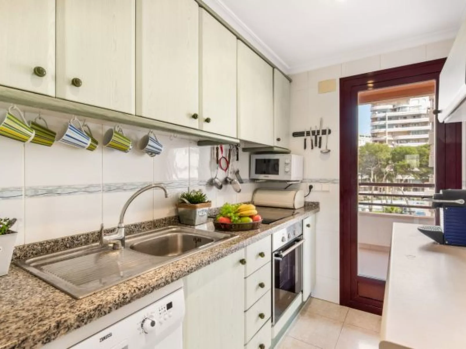 Apartment Zafiro - PlusHolidays - Image-tags.info