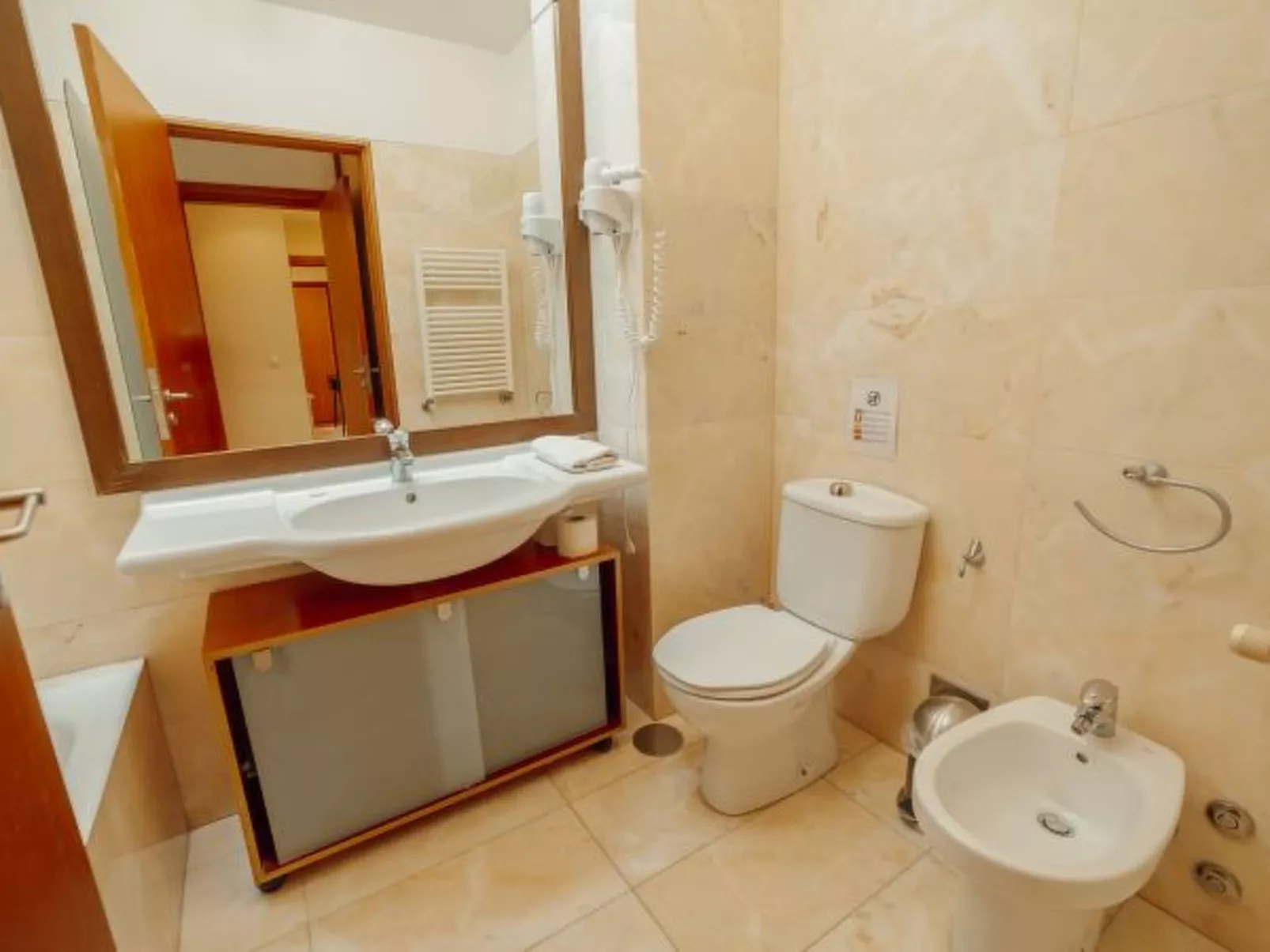 DOWNTOWN DELUXE 6 by VACATIONY - Binnen