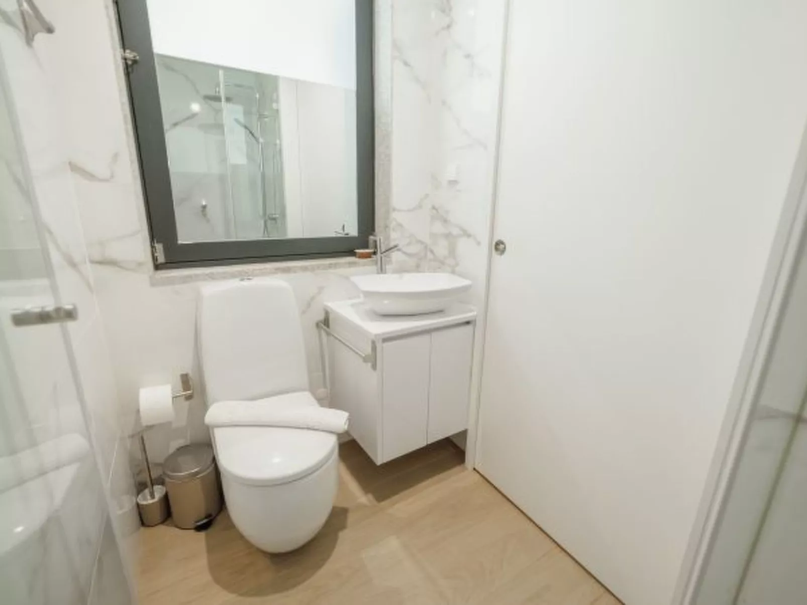 CARMO RESIDENCE PORTO - S. LUIS by VACATIONY - Binnen