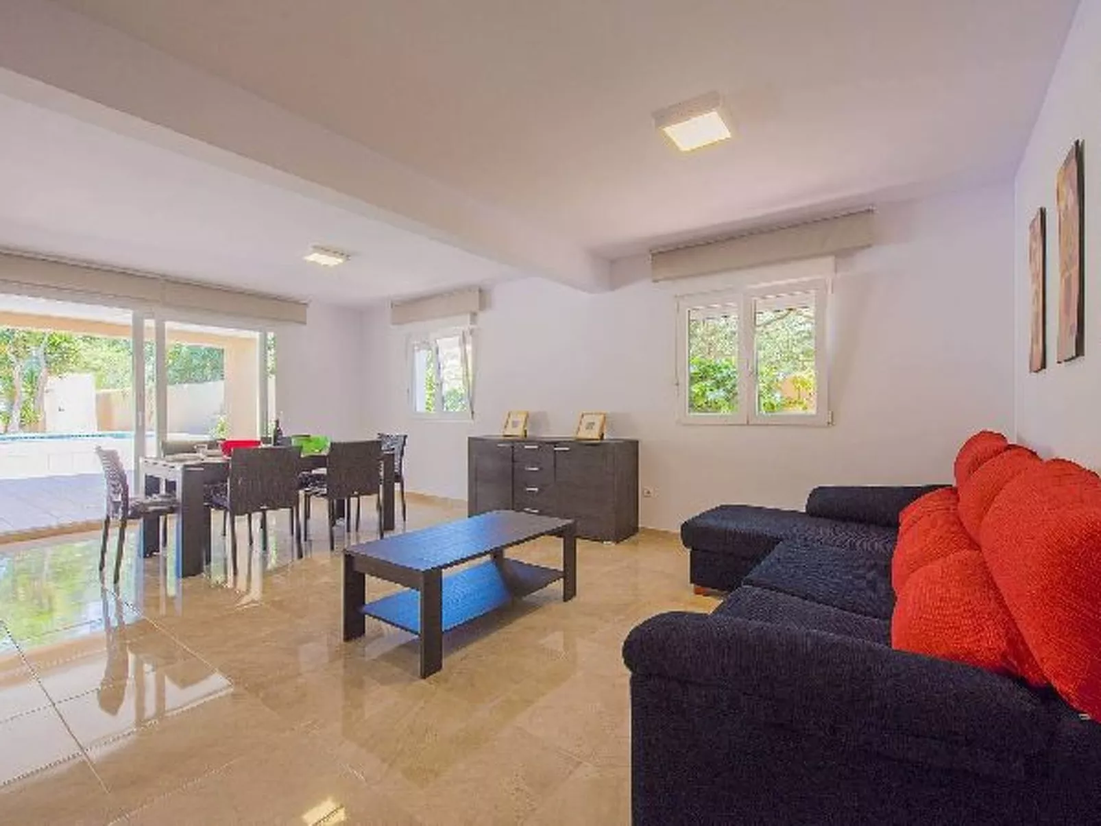 Villa Bernia - PlusHolidays - Image-tags.info