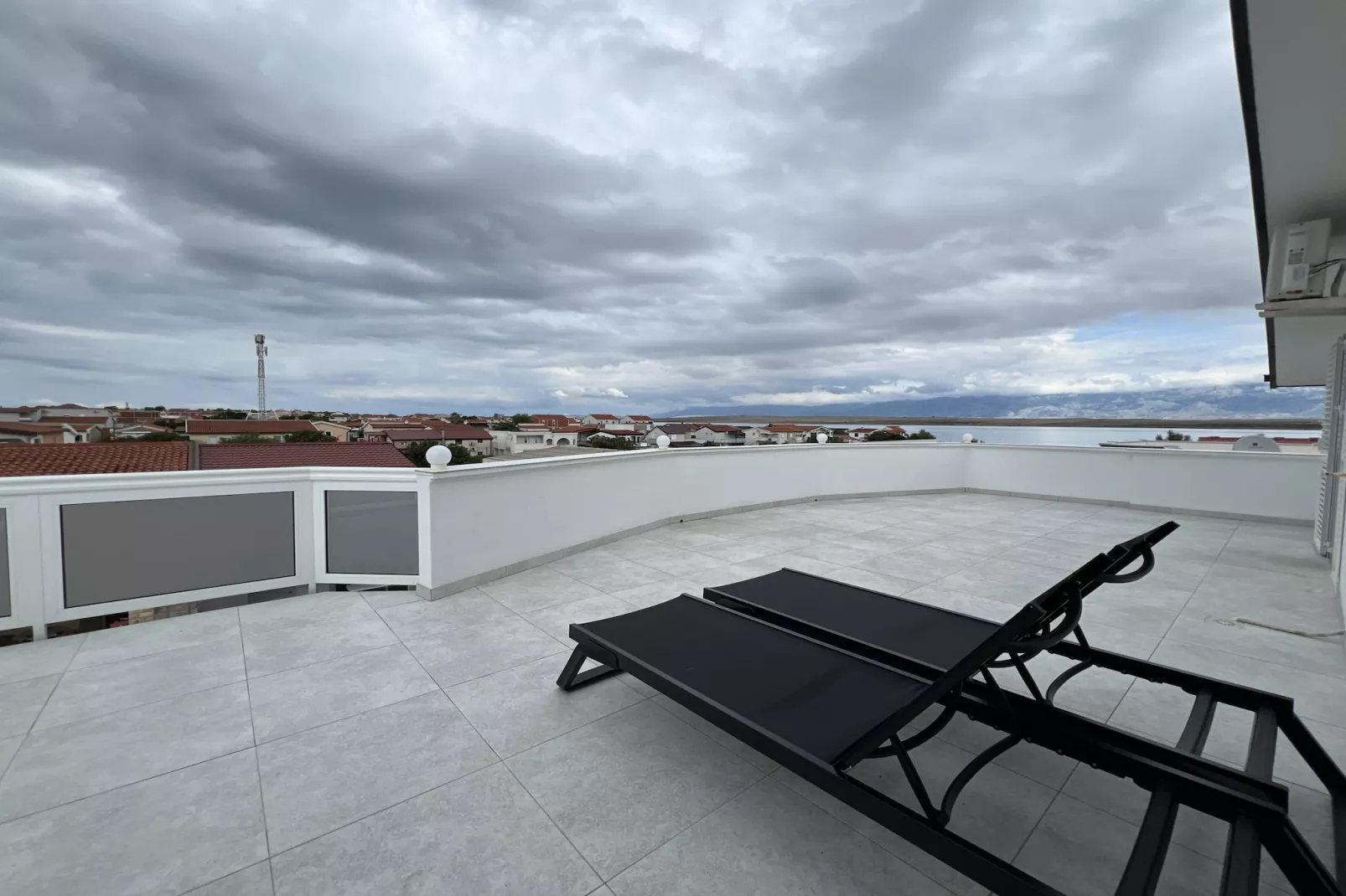 Apartment Lavaran 6 - Terras