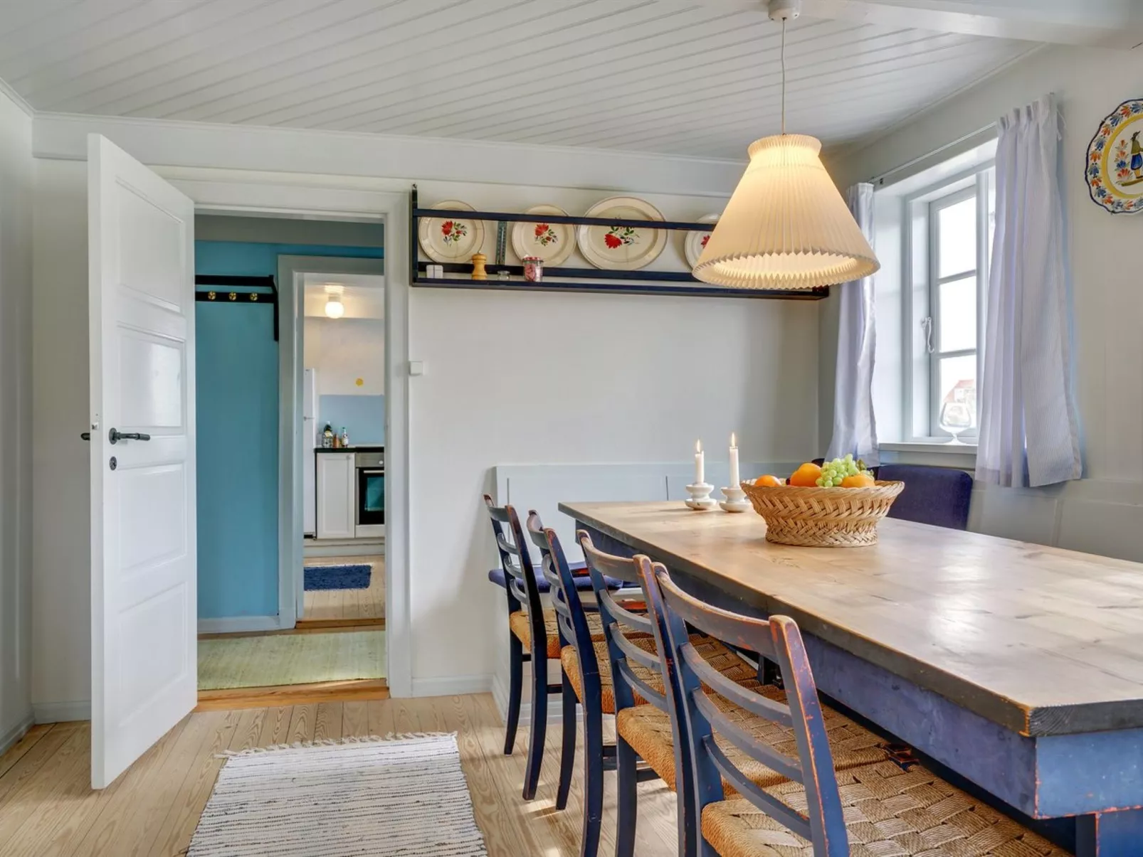 "Kuse" - 25m from the sea - Binnen