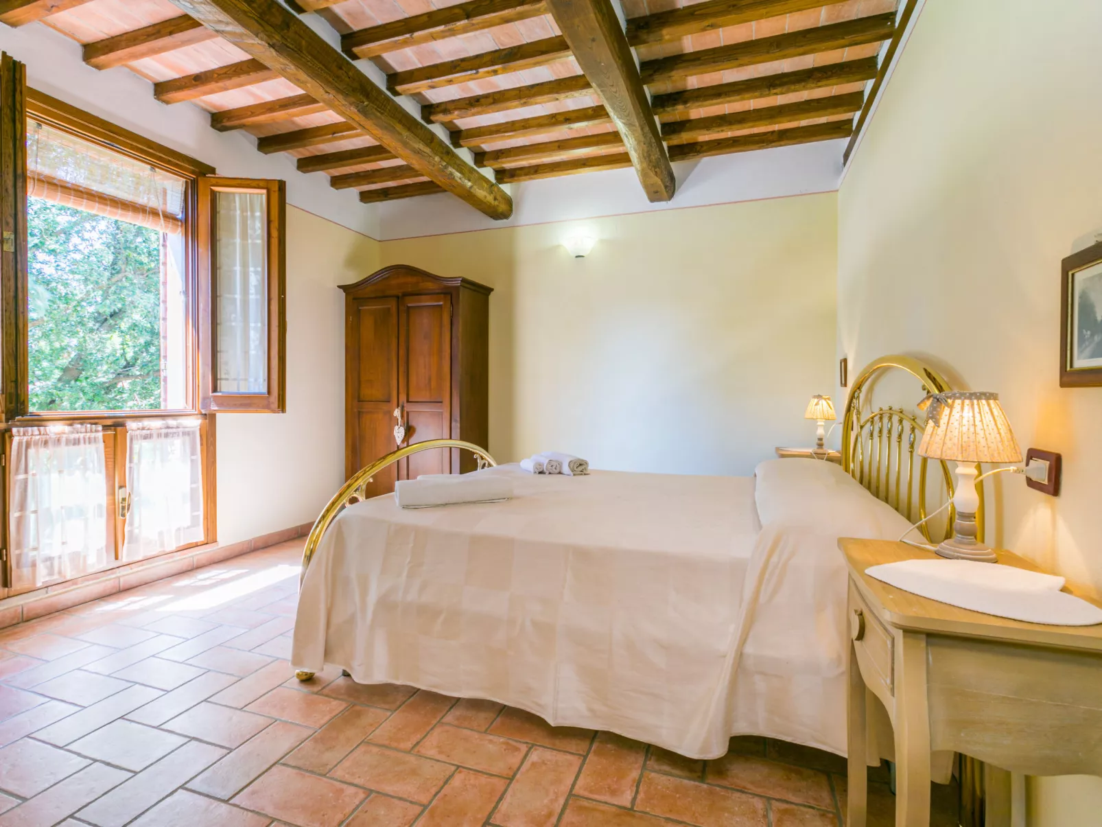 Rossogiallo - Binnen