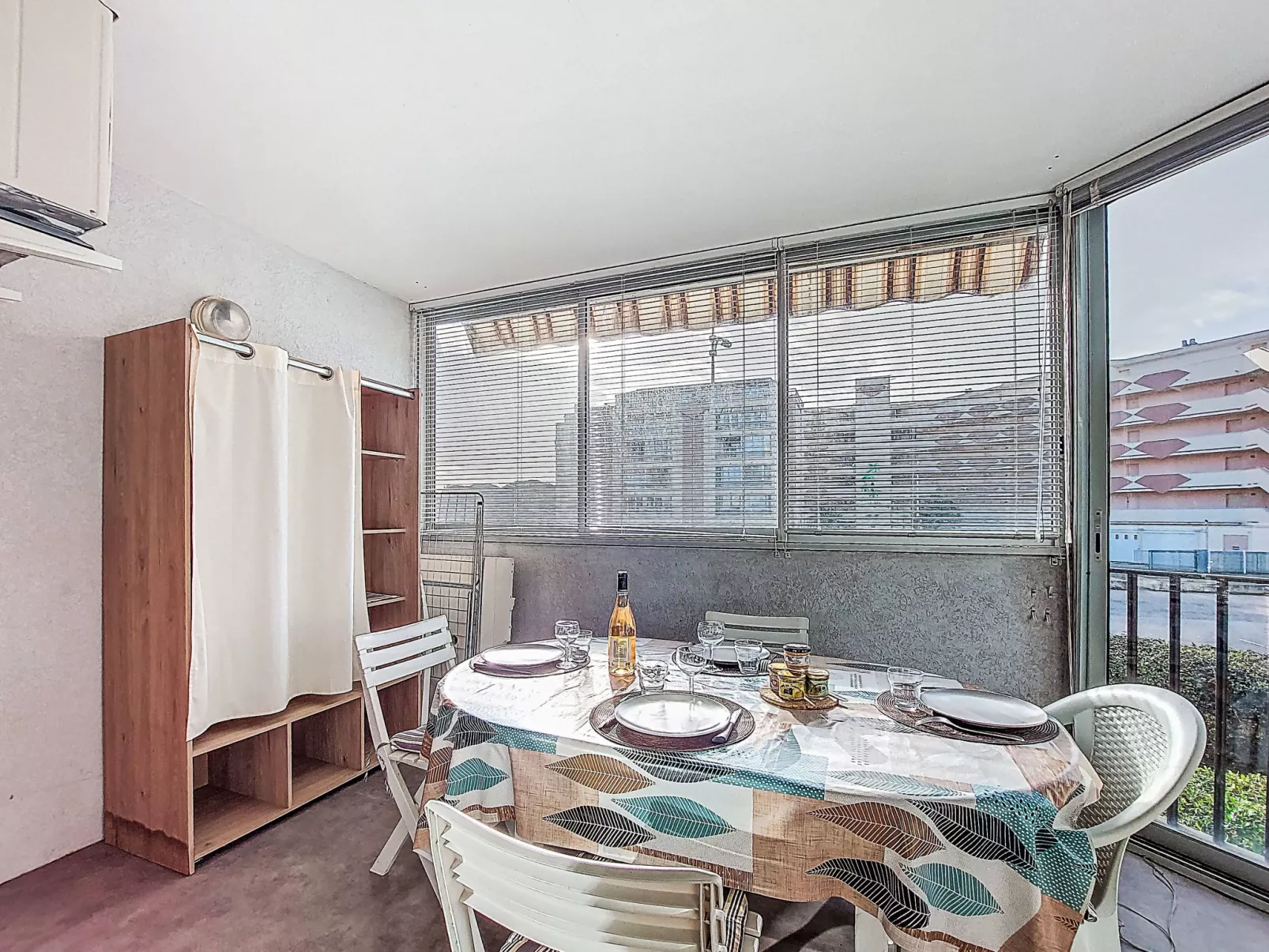 Le Californie - Binnen