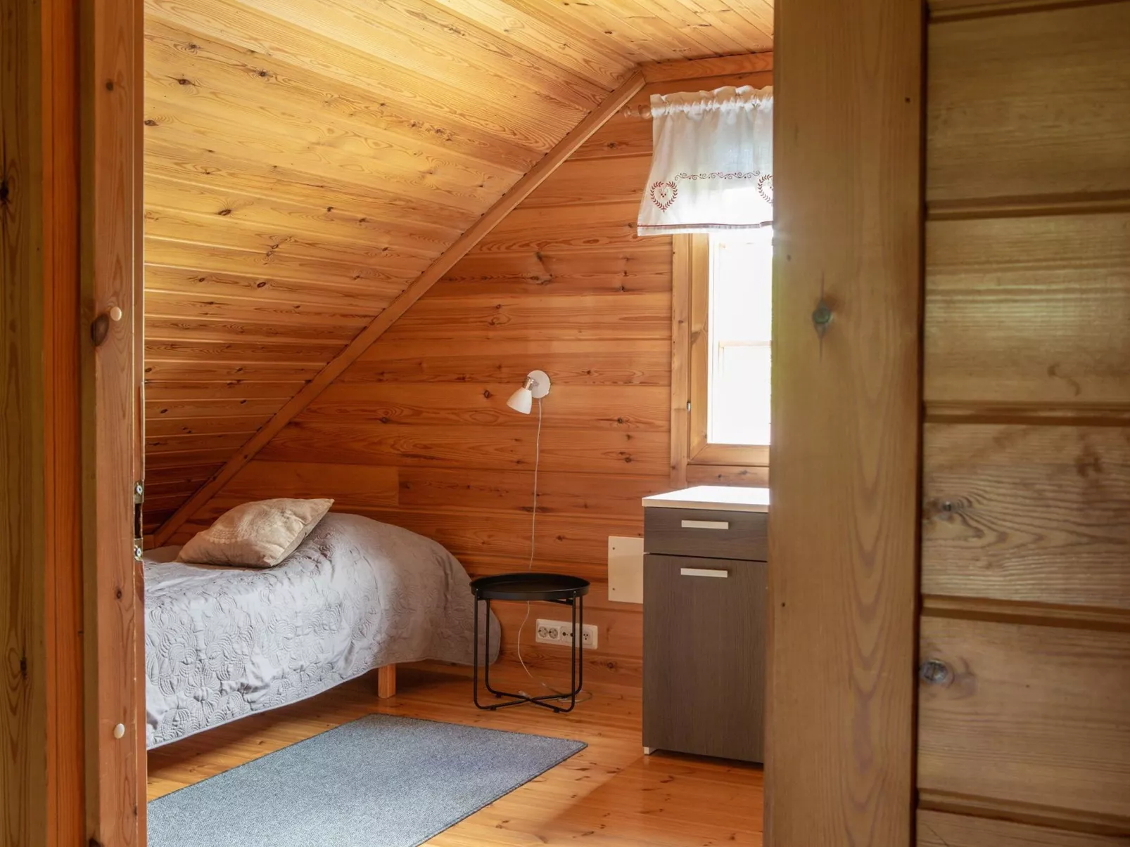 Ranta-lemettilä - Binnen