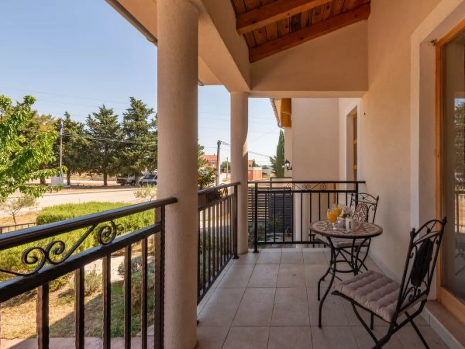 Holiday house Tina with jacuzzi and pool - Image-tags.info