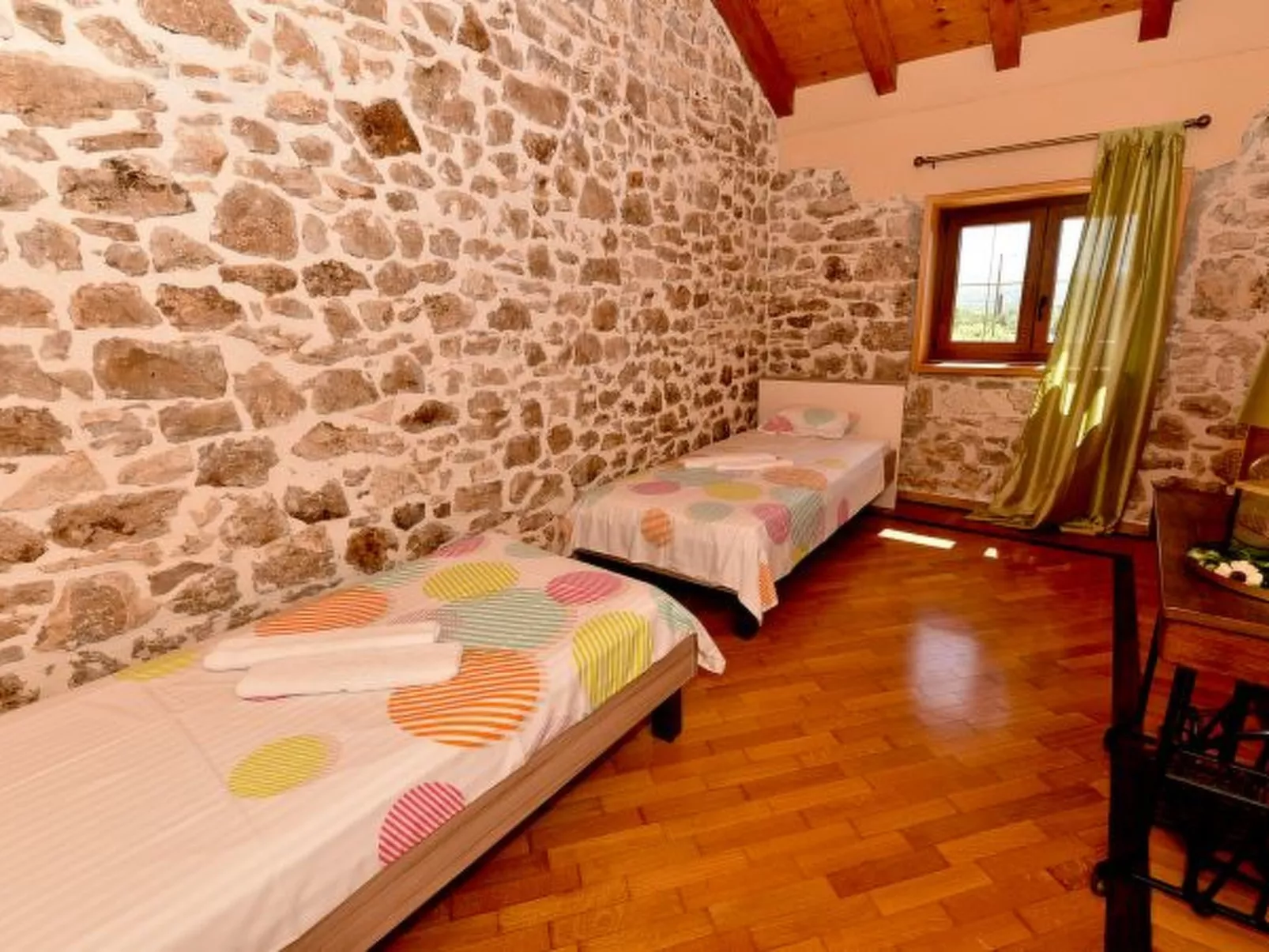 Stone villa Anita with pool - Image-tags.info