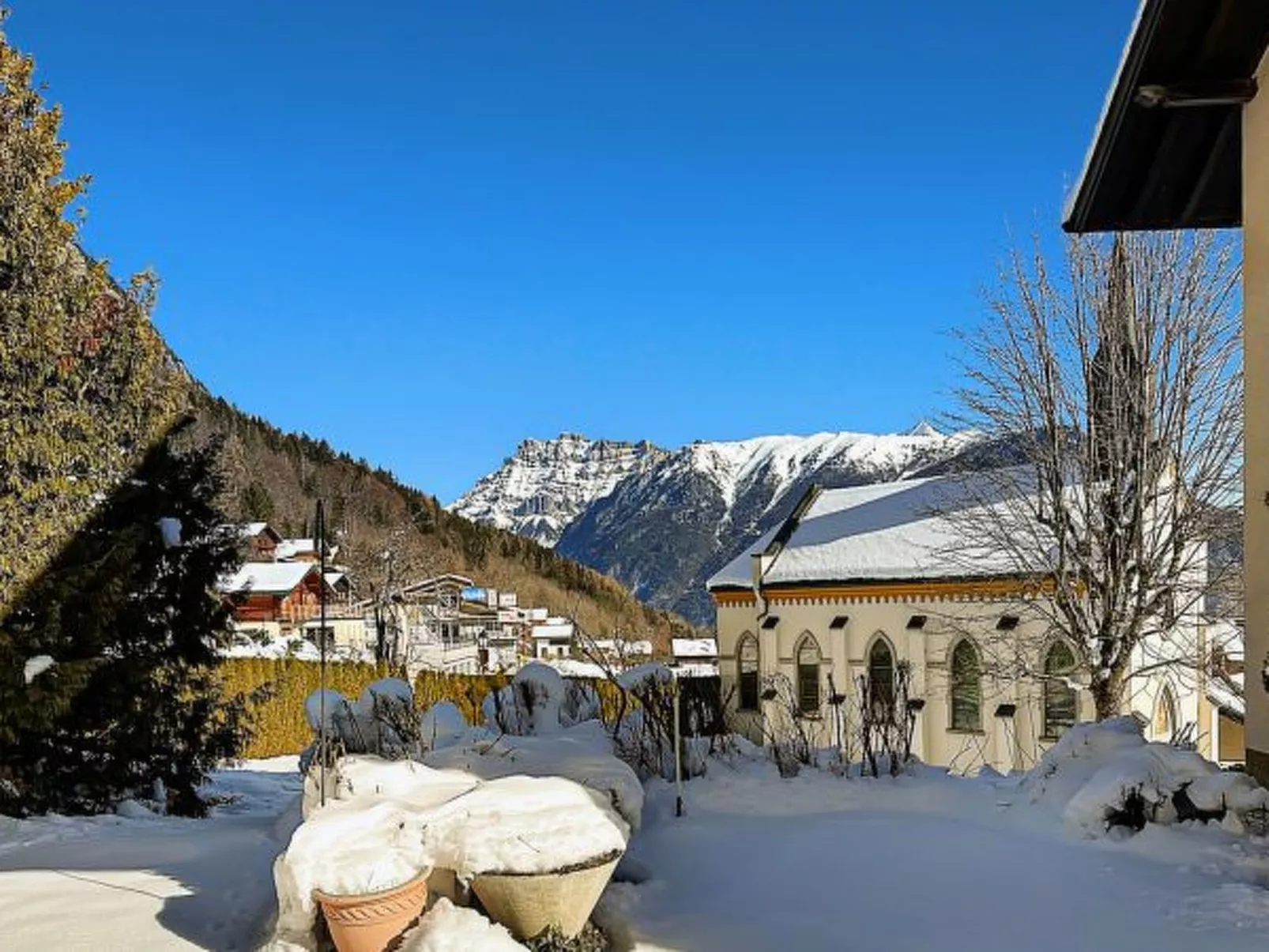 Chalet l'Escapade - 6 to 10 pax - Swiss Alps - Buiten