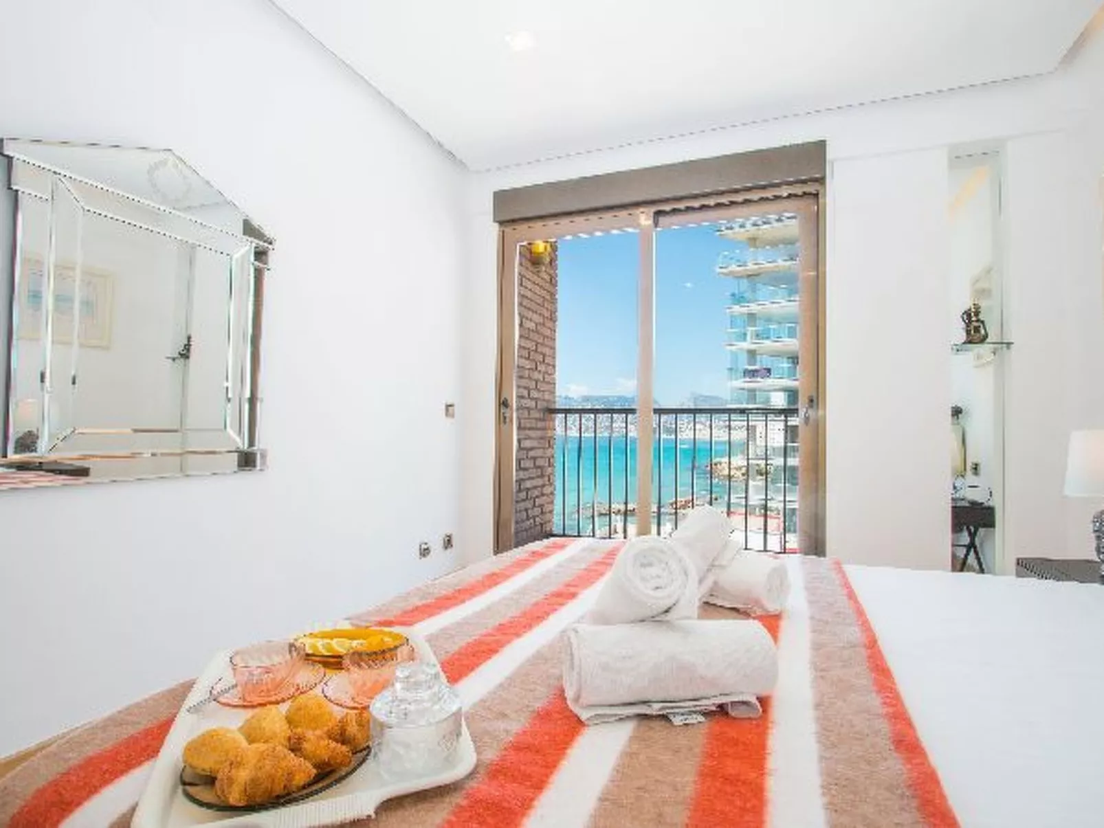 Apartment Ifach - PlusHolidays - Image-tags.info