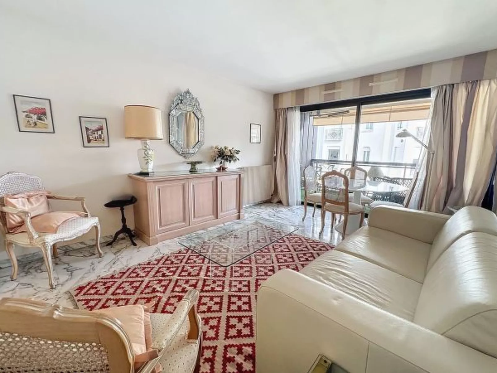 Luxury 1 bedroom  Jardin Croisette 265 - Image-tags.info