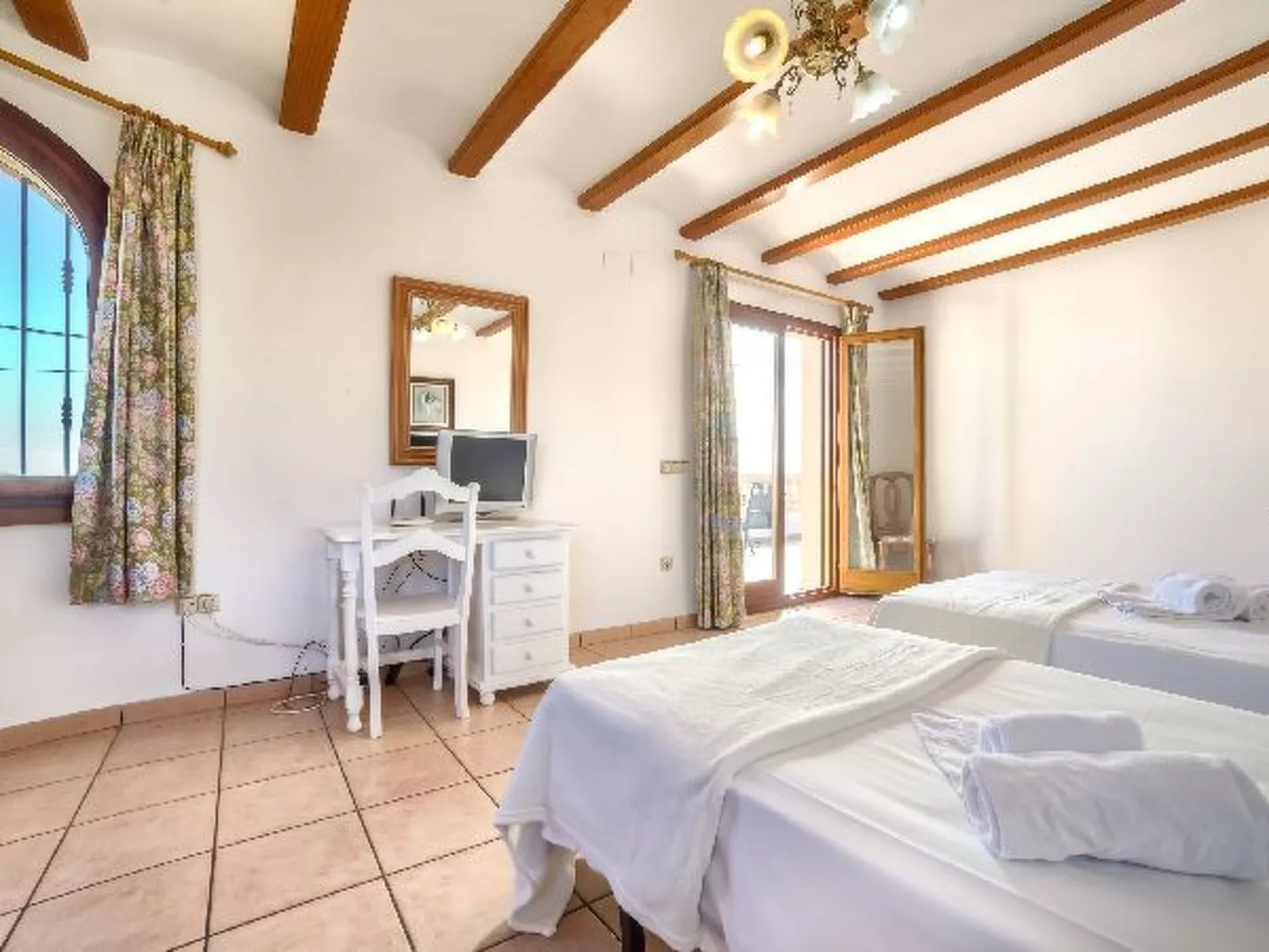 Villa Fuster - PlusHolidays - Image-tags.info