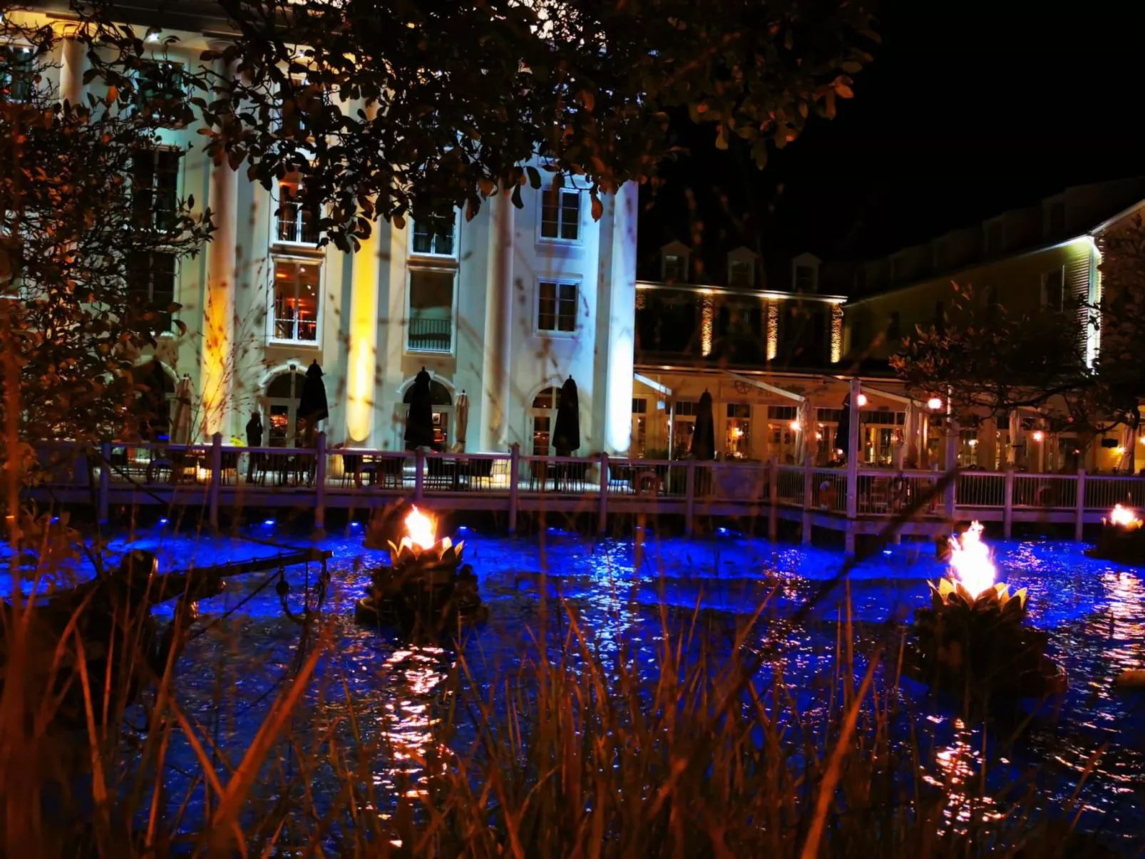 Smart Home Athen, Europapark, Rulantica ca. 15min - Image-tags.info