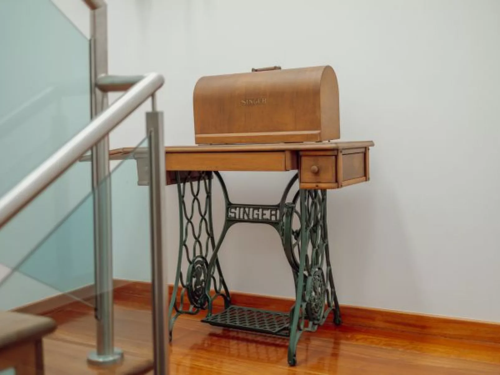 POOL & CINEMA VILLA by VACATIONY - Binnen