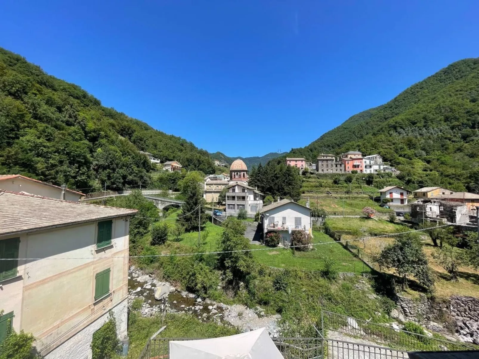 'Il Bosco' mit Terrasse - Buiten