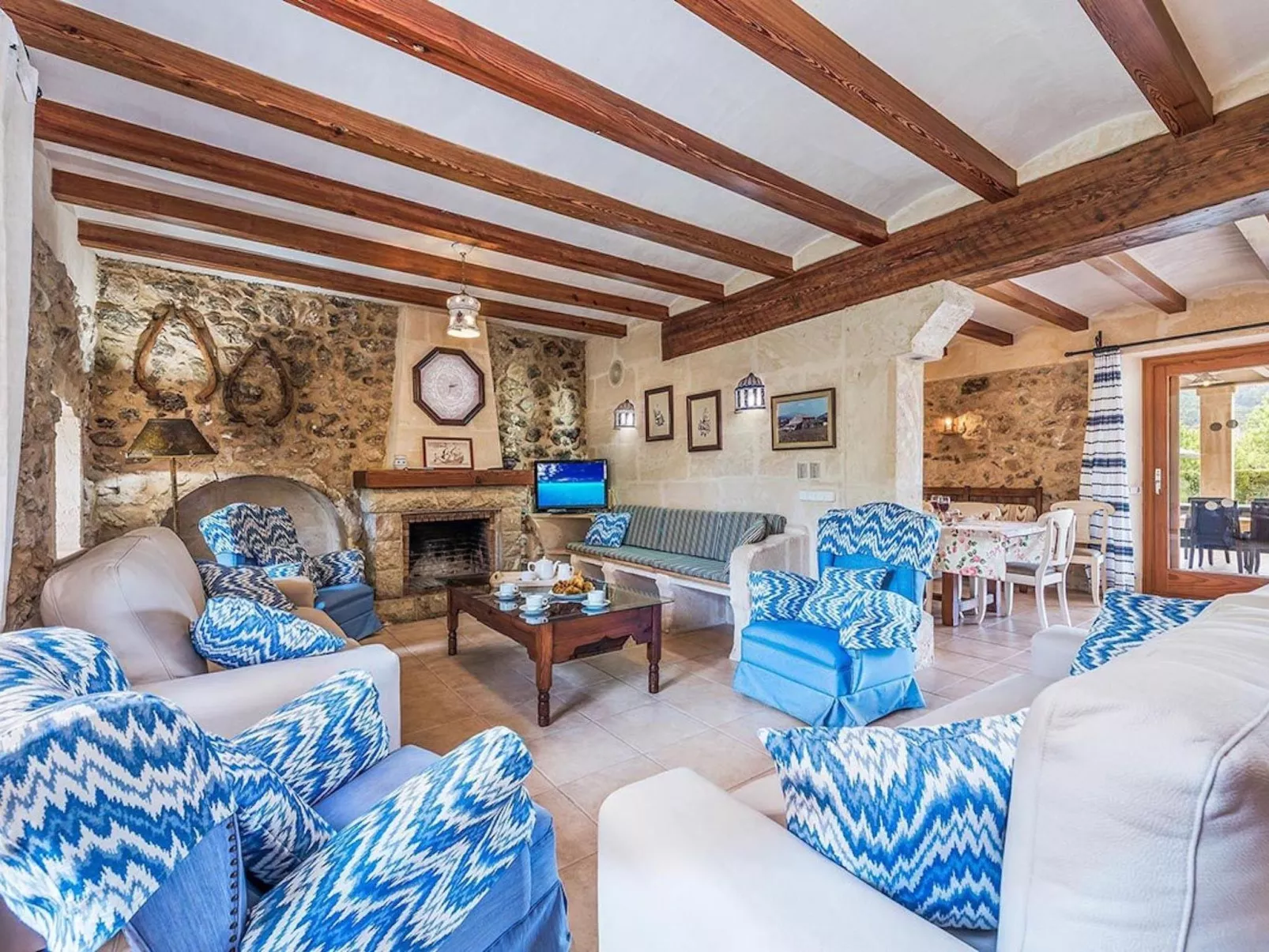 Ferienvilla "Rafalet - Binnen