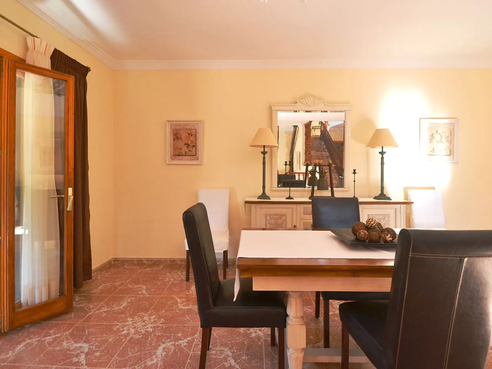 Wunderschön restauriertes Landhaus - Binnen