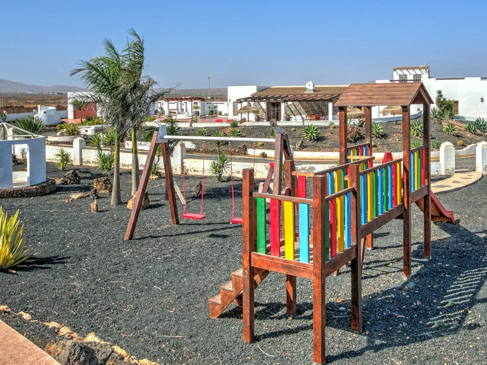 Villa mit privatem Pool - Buiten